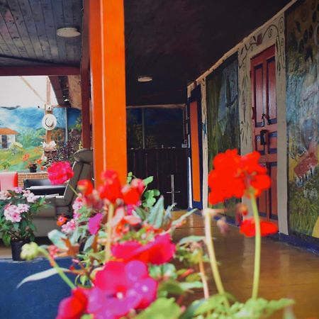 Hostal La Pijarana サレント エクステリア 写真