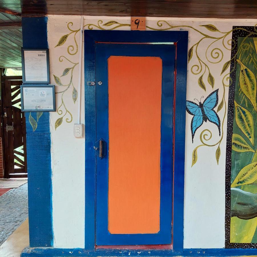 Hostal La Pijarana サレント エクステリア 写真
