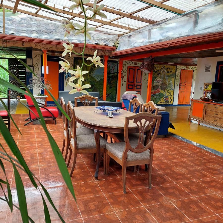 Hostal La Pijarana サレント エクステリア 写真